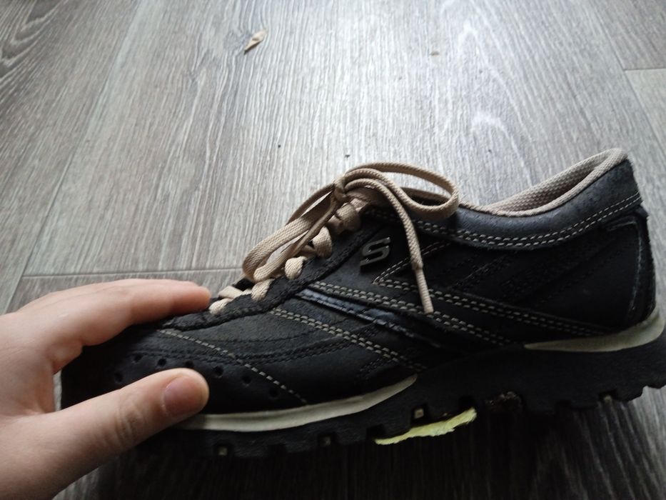 В хорошем состоянии впереди чуть-чуть потряпано за 400