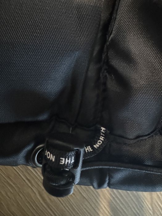 Supreme x The North Face tamanho S