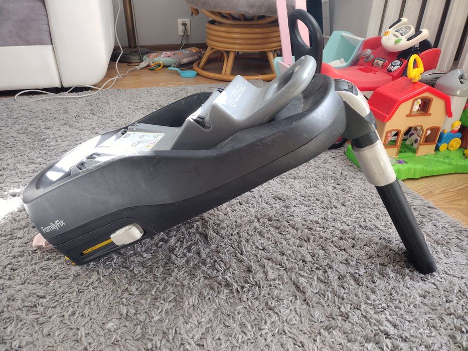 Fotelik maxi Cosi + baza