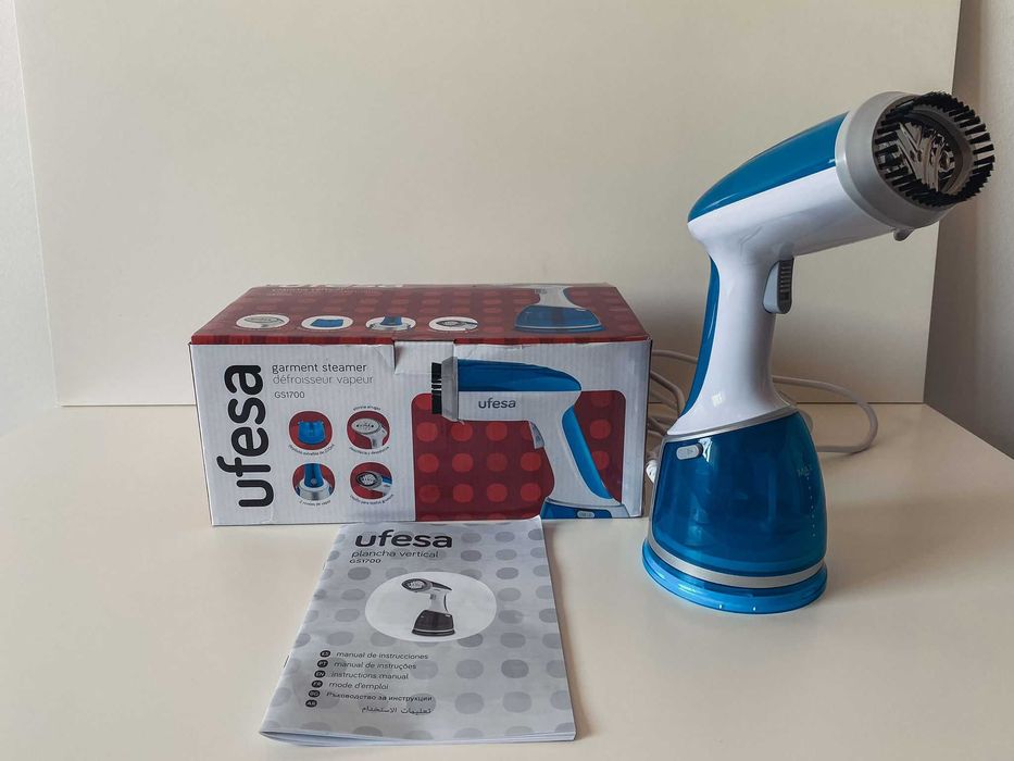 Máquina de Engomar a Vapor UFESA GS1700