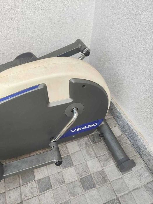 Bicicleta elíptica - VE430