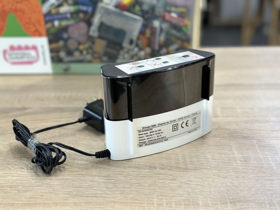 Зарядная станция для пылесоса rowenta