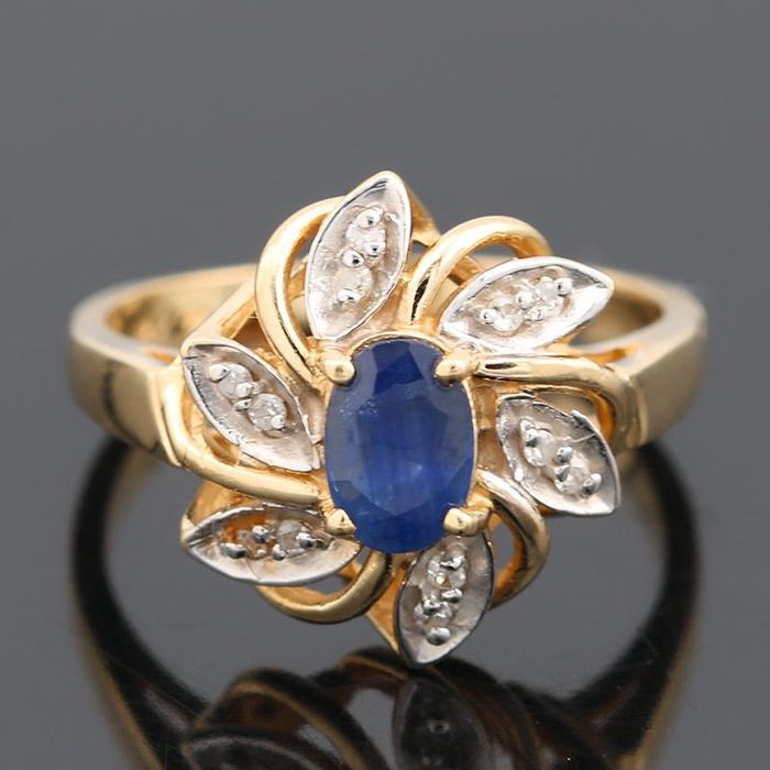 Złoty pierścionek z szafirem i diamentami kwiatek 14K