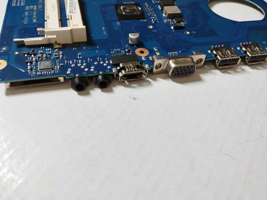 Рабочая материнка 100%  Samsung RV513 , 7 дней на тесты !