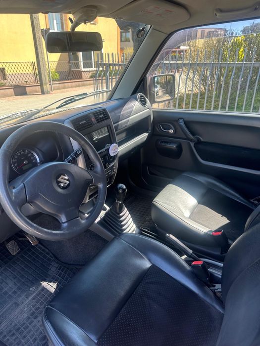Suzuki Jimny.