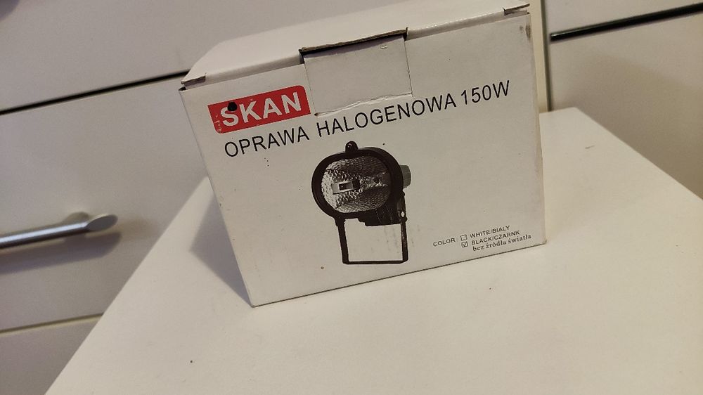 Oprawa halogenowa 150 w