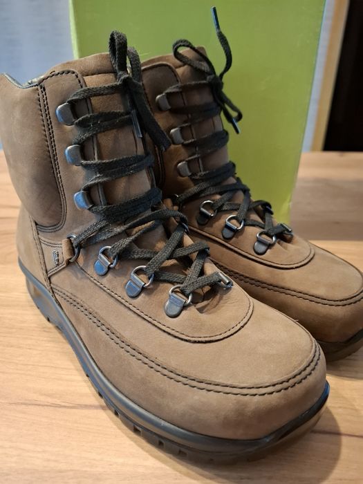 Buty trekingowe-nowe