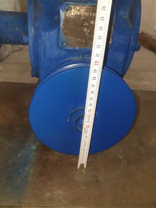 Редуктор. Редуктор червячный Ч-100. Редуктор общепромышленный