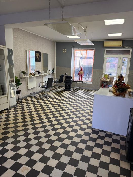 Sprzedam lokal użytkowy 64 m2