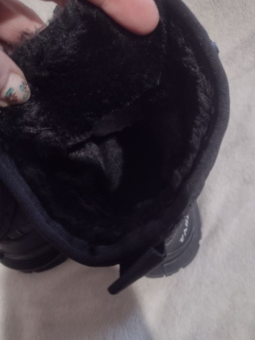 40р./26 см. Зимові термо черевики на хутрітна хлопчика підліткові