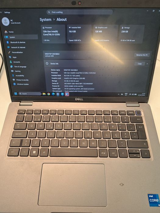 Portátil Dell c/Touch - i5 / 16GB / 256GB