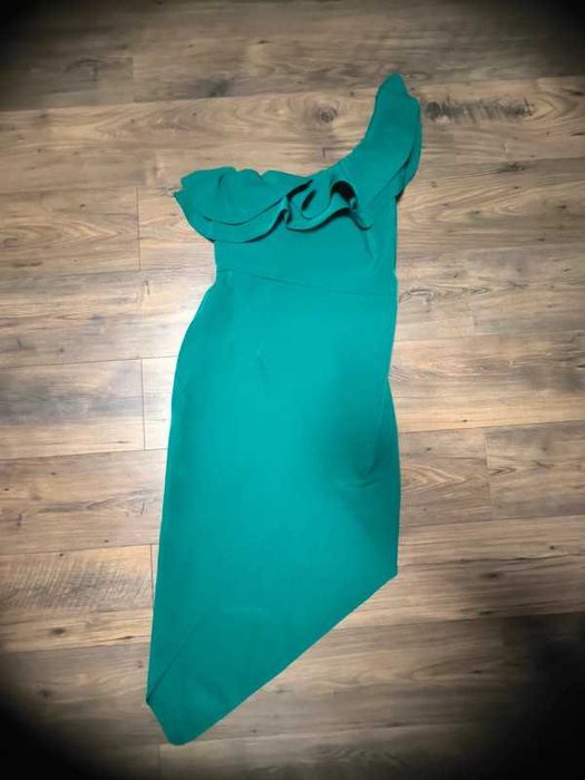 Asymetryczna sukienka butelkowa zieleń Illuminate