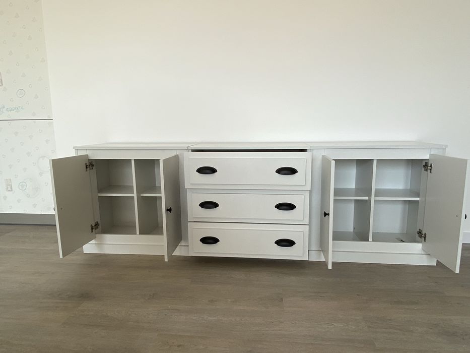 Aparador branco estilo rustico novo
