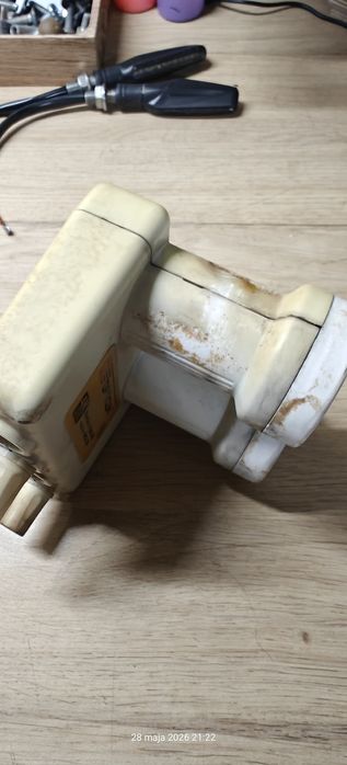 Konwerter satelitarny monoblock