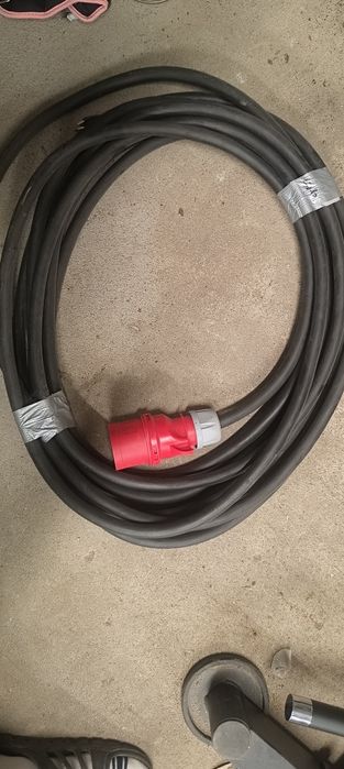 Przedłużacz siłowy 400V 32 A  kabel gumowy 13m