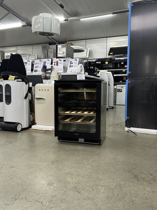 Винна шафа Miele KWT 4154 UG-1