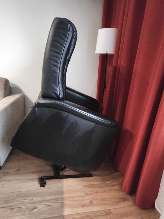 Fotel elektryczny na pilota, rozkładany, skórzany