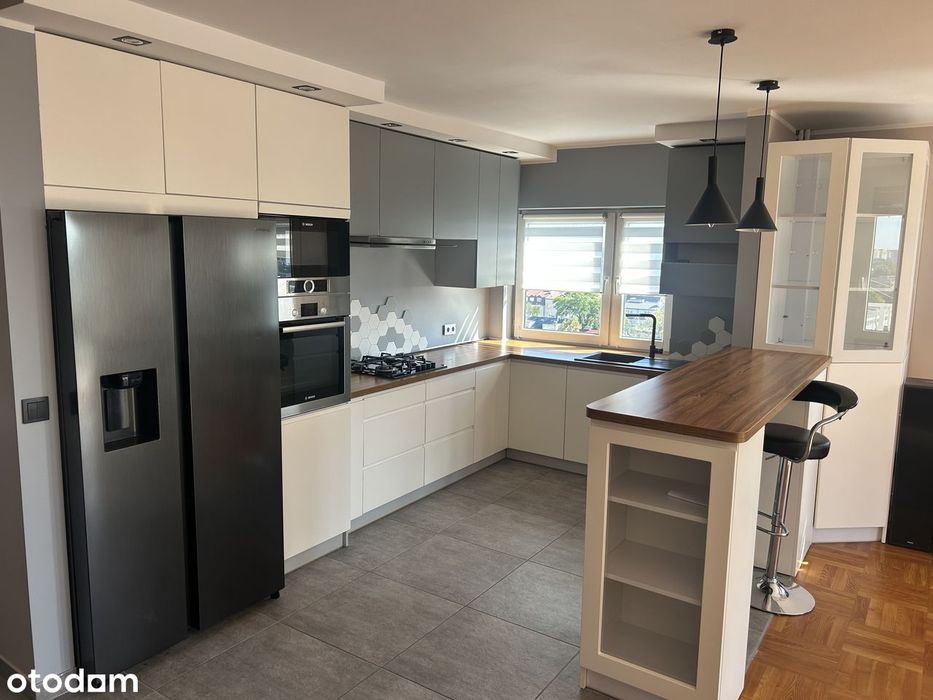3 pokoje 77 m² | garaż + komórka | AC | balkon | Grochów