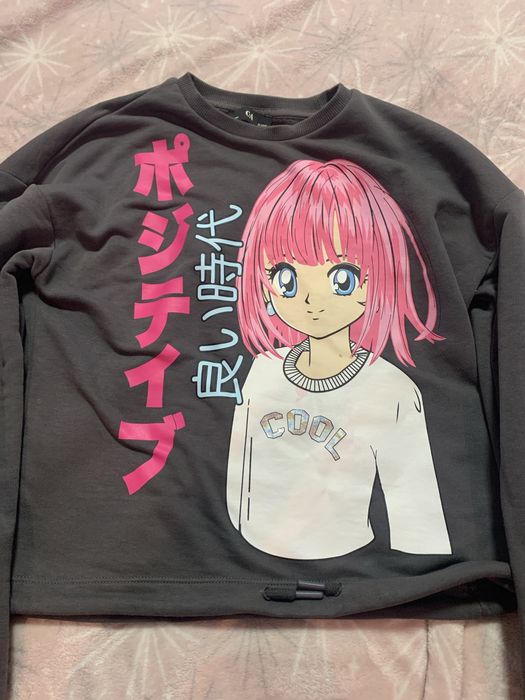 Толстовка сіра, з аніме дівчиною