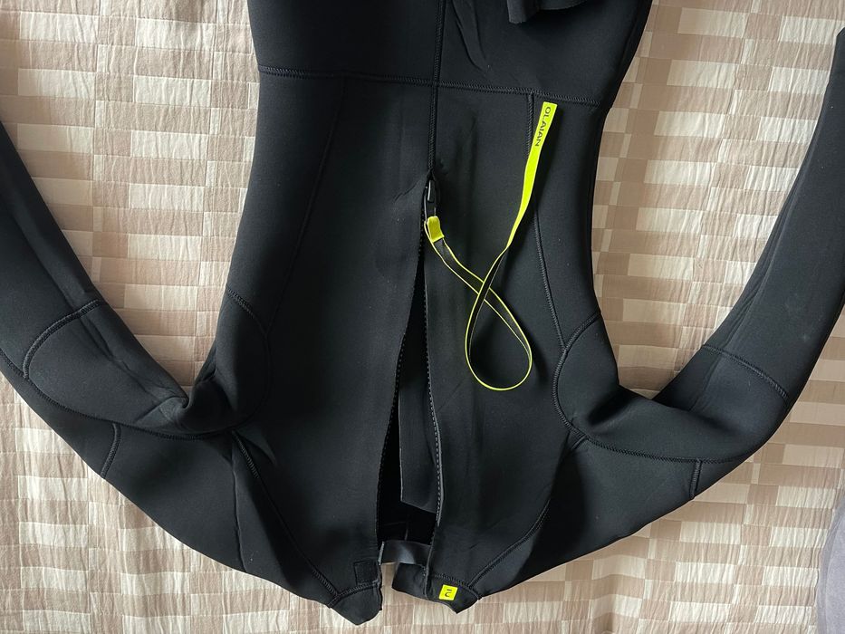 Fato de SURF Homem 100 Neoprene 4/3 mm homem preto