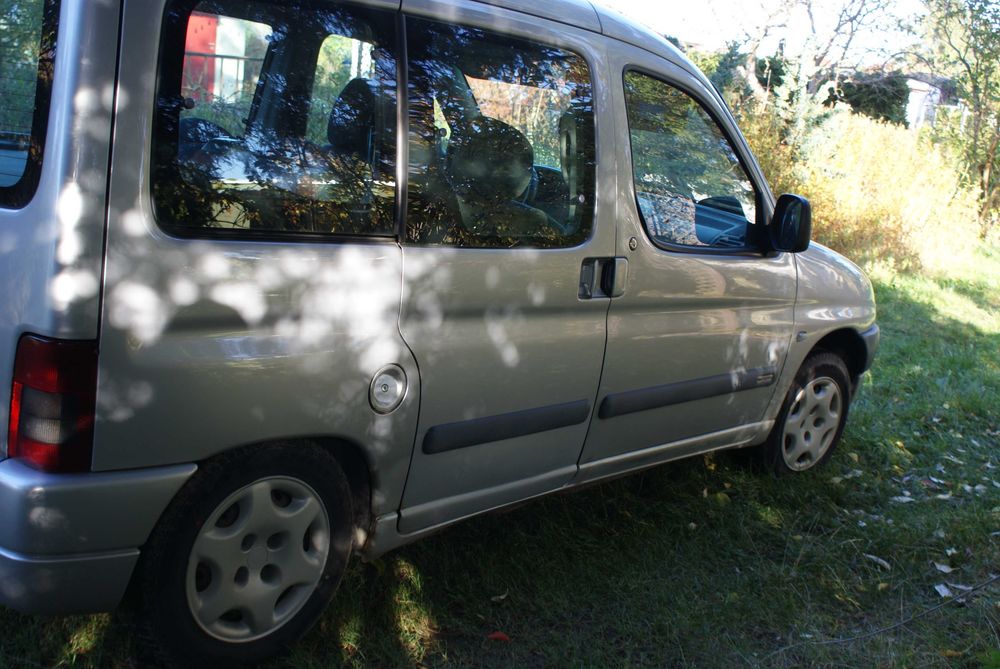 citroën berlingo 1.9 D tel. 514998201