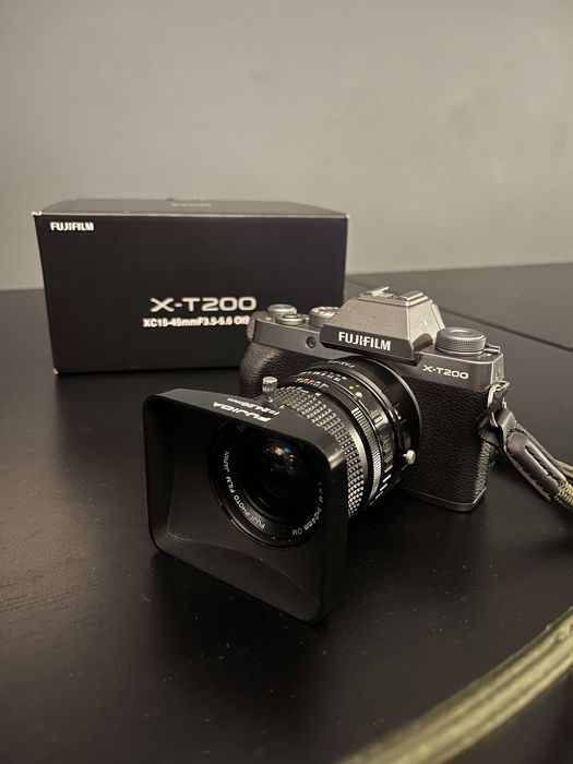 Fujifilm X-T200 Dark Silver com objetiva Fujinon XC 15-45mm f/3.5-5.6 OIS PZ.