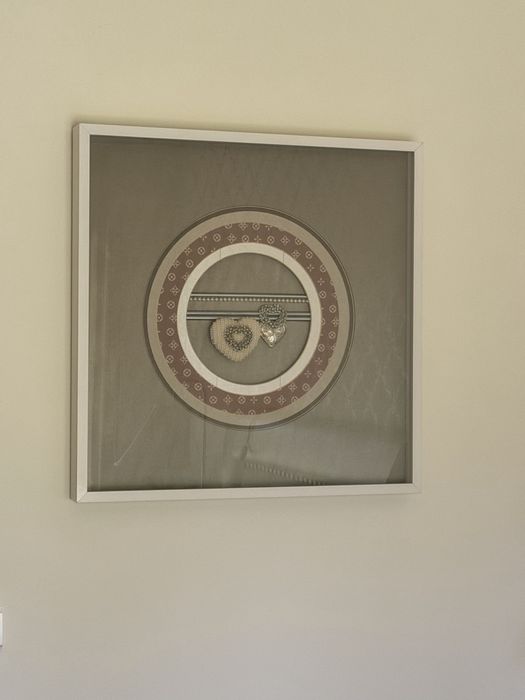 Quadro decorativo com corações