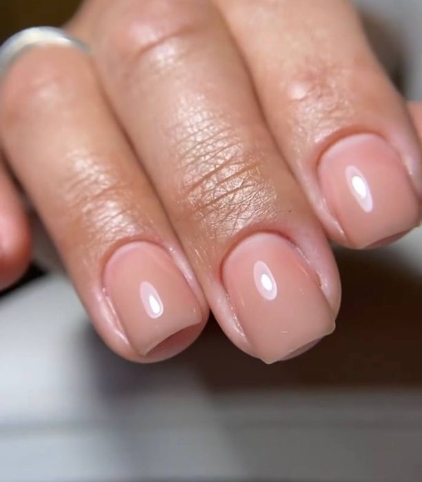 Manicure.  Modelos de unhas - Preço especial!