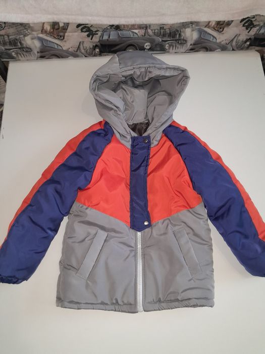 Продам дитячу куртку