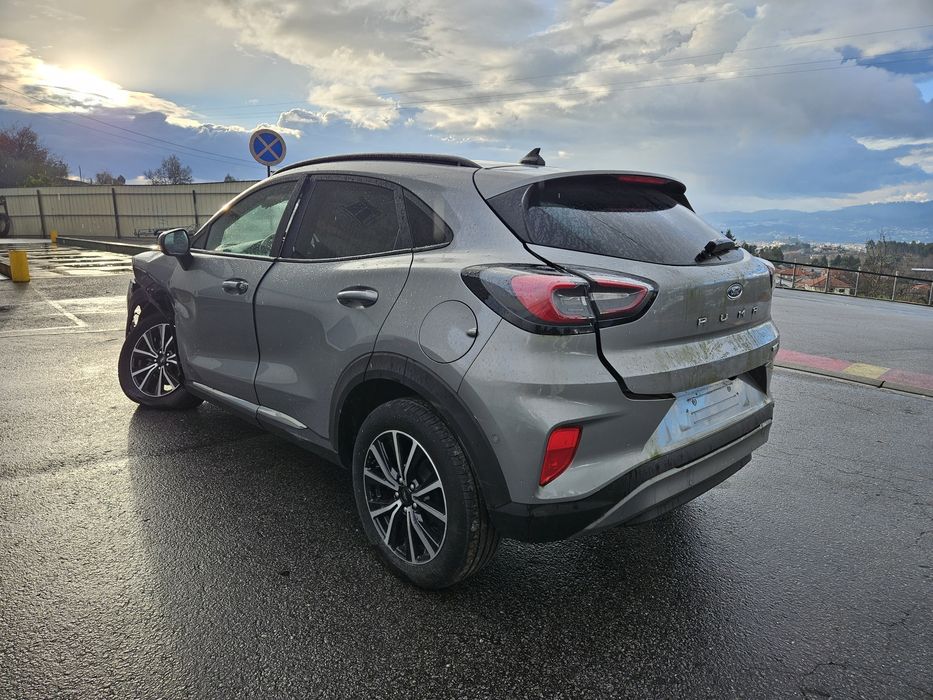 Ford Puma 1.0 Ecoboost Hybrid de 2022 para peças