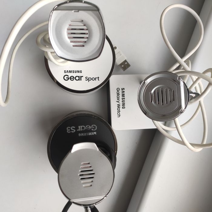 Зарядная станция для  часов Samsung