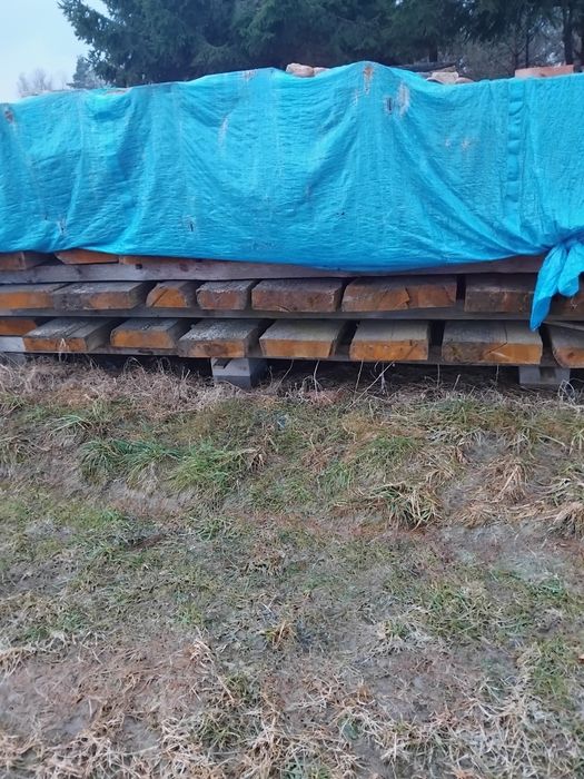 Swierk sosna bale kłody nie dłużyca