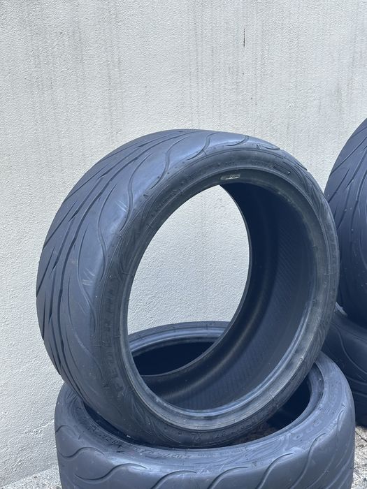 Pneus Federal 595 RS Pro 215 40 R17