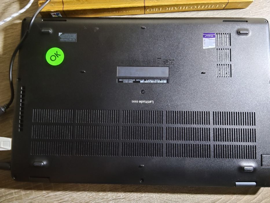 Продаю ноутбук Dell Latitude
