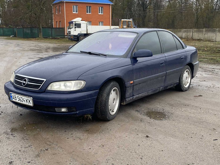 Продам Opel omega 2.0