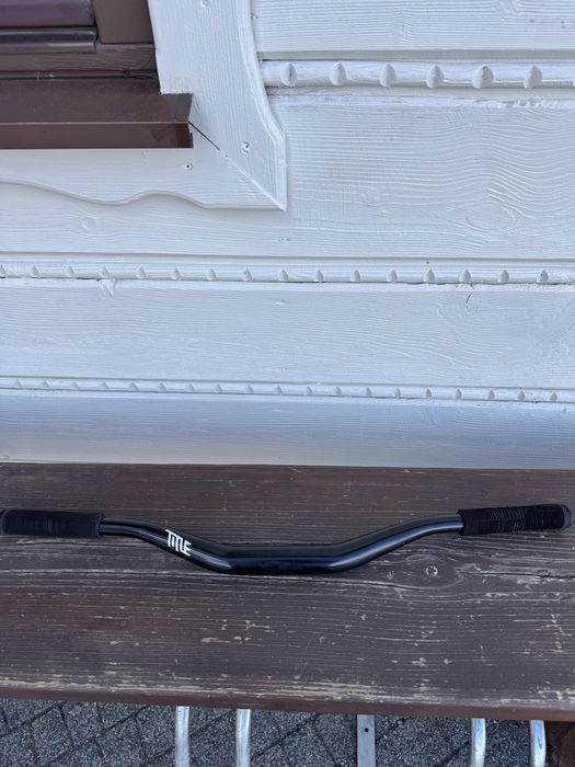 Kierownica title ah1 35x38