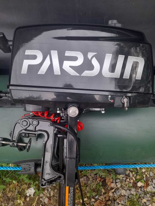 Лодка з мотором THUNDER