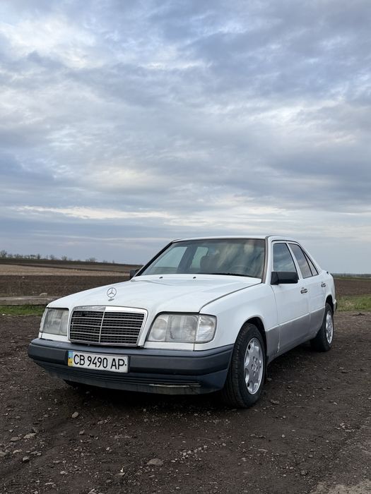 Mersedes-Benz e-class w 124 250D 20v om605 1988