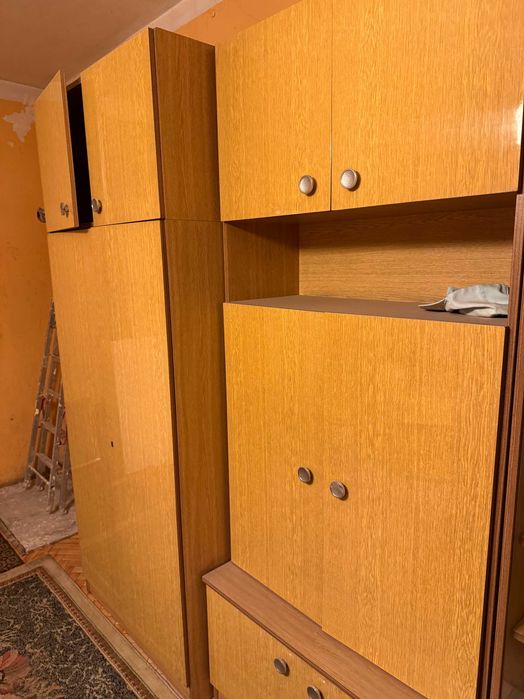 Oddam za darmo zestaw mebli do salonu