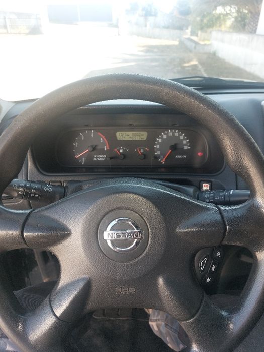 Nissan Terrano II com fatura IVA não dedutivel