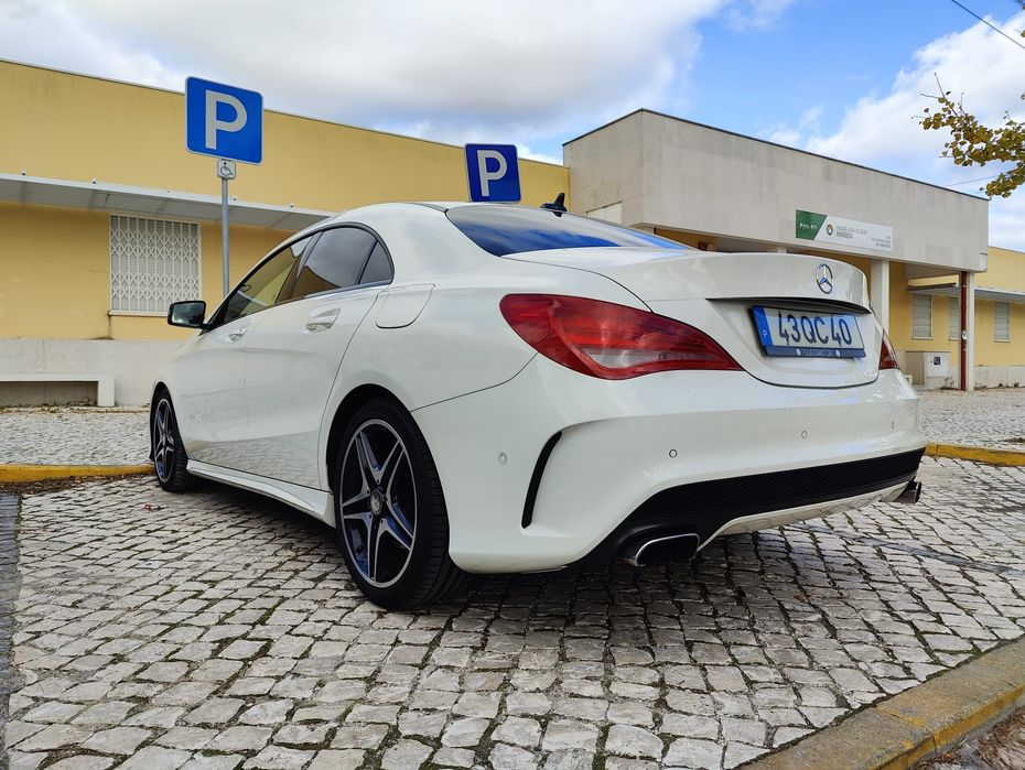 Mercedes CLA 200 AMG