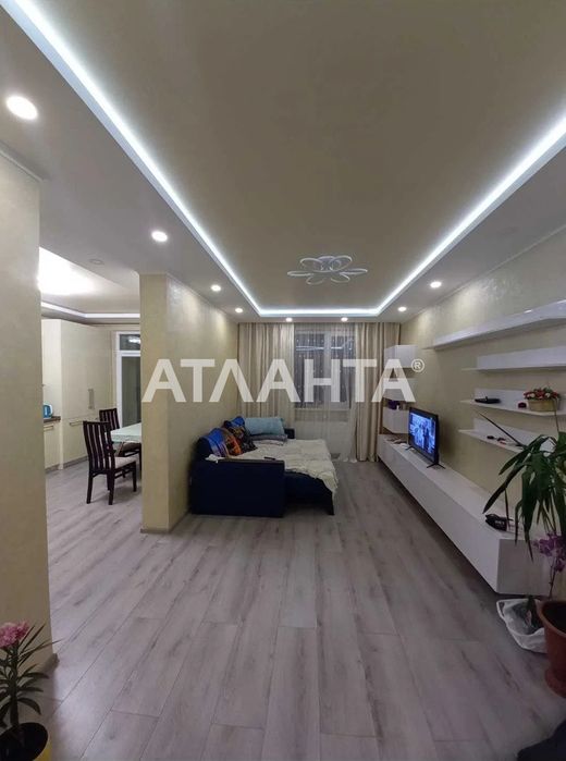 Трикімнатна квартира в ЖК Мальви