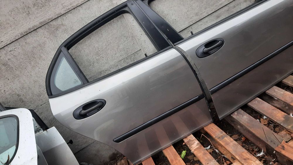 lak. 279 SAAB 9-3 II 93 drzwi prawe przód lub tył