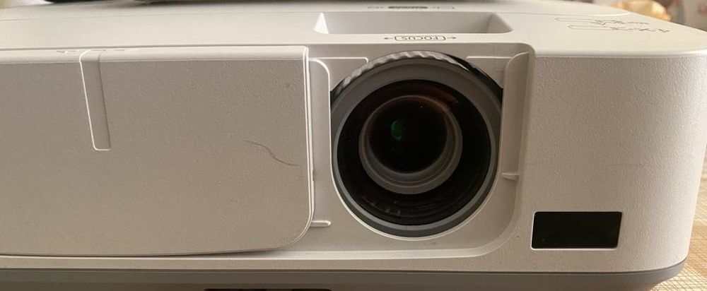 NEC projektor,rzutnik M260 x