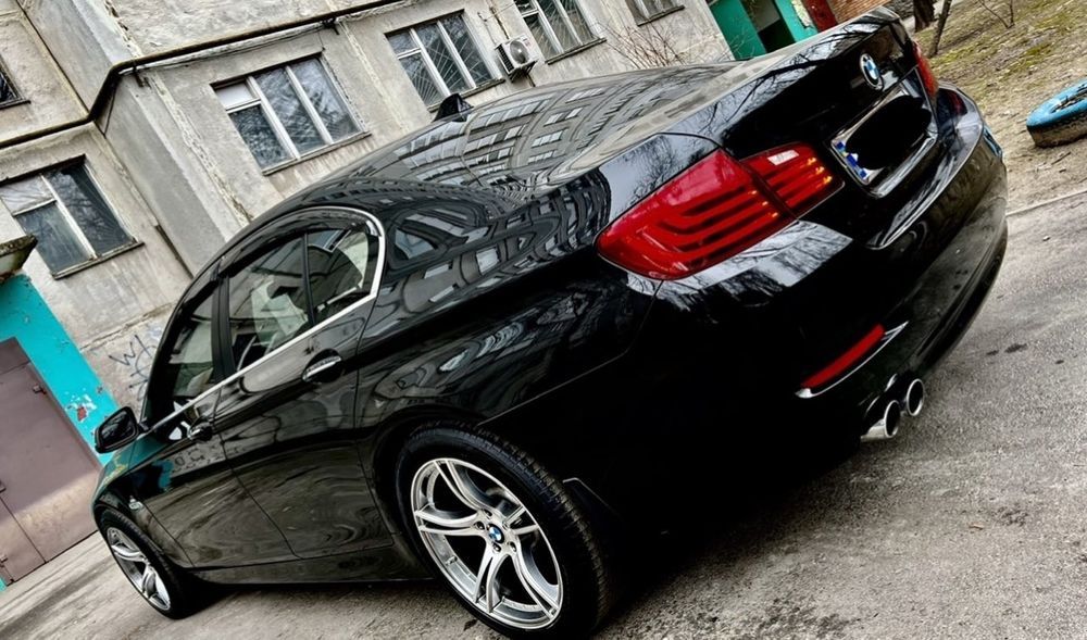 Ф 10. БМВ 528.245кс