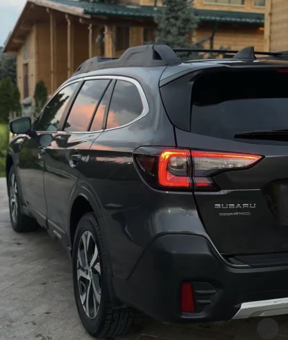 2021 Subaru Outback Limited 2.5