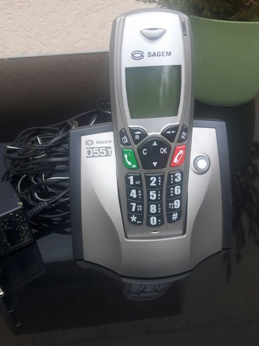 Telefon stacjonarny słuchawka  bezprzewodowa