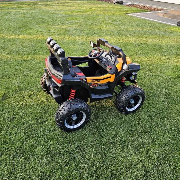 Duże auto dwuosobowe dla dzieci 4x4 na akumulator