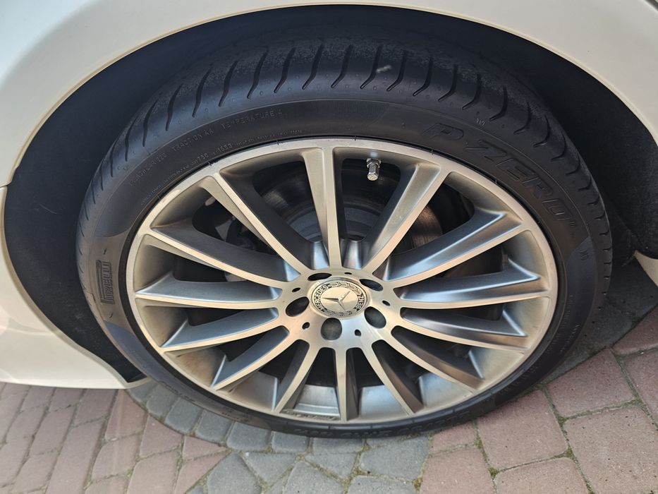 255 35 19. 285 30 19 різноширокі Pirelli P Zero