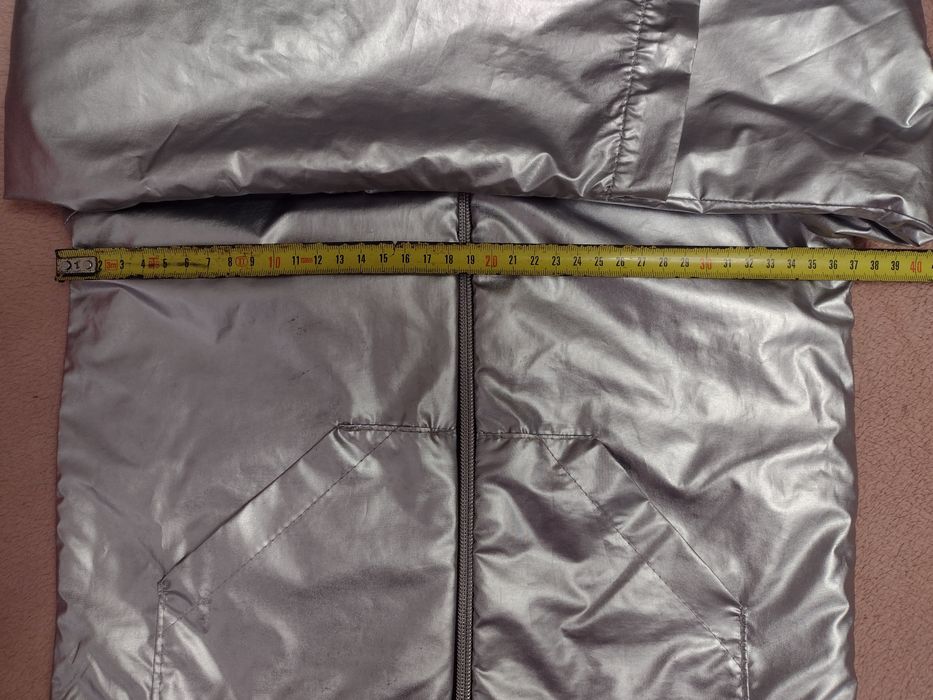 Ветровка для девочки